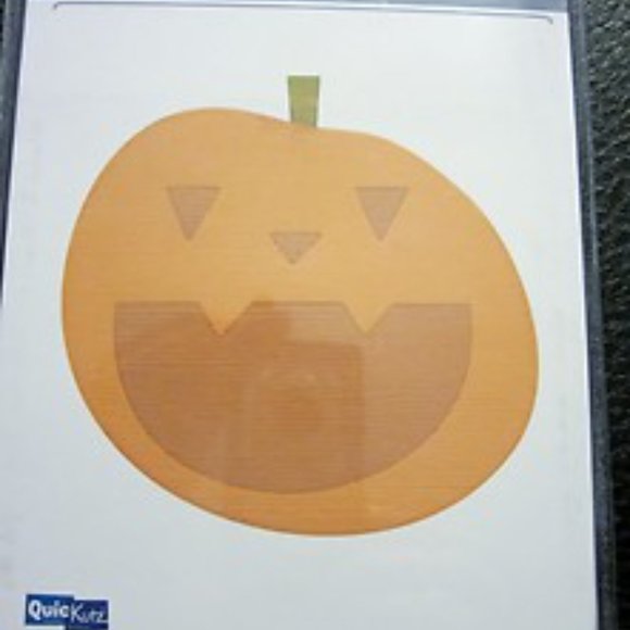 Quickutz We R Memory Keepers 4x4 inches Halloween dies bundle - Picture 5 of 9